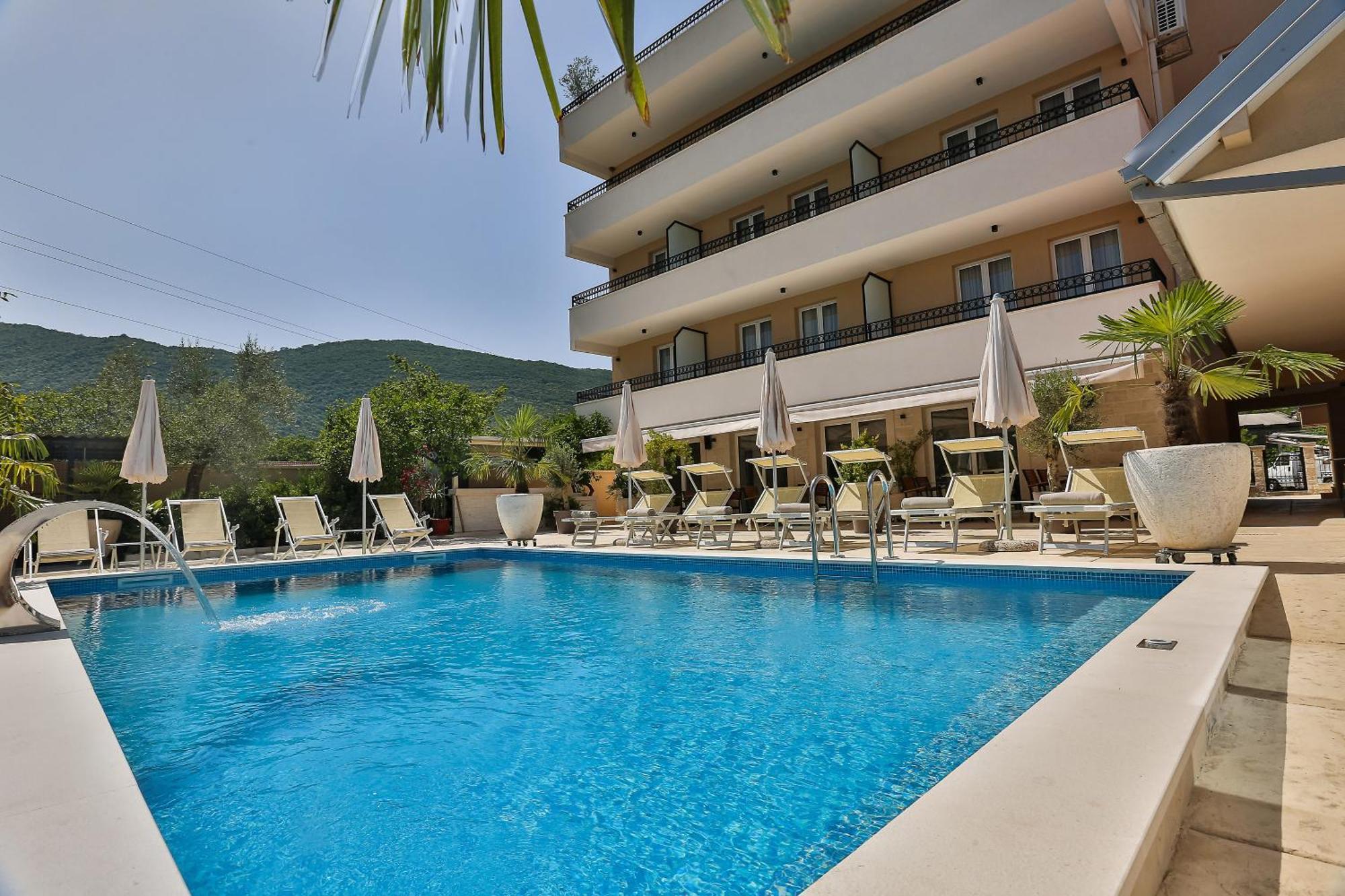 Villa La Vida Budva Buitenkant foto